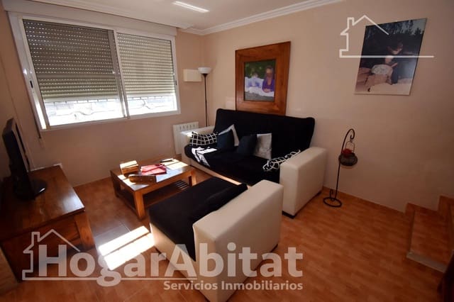5 quarto Casa em Banda para venda em Almassora / Almazora - 210 000 € (Ref: 10081353)