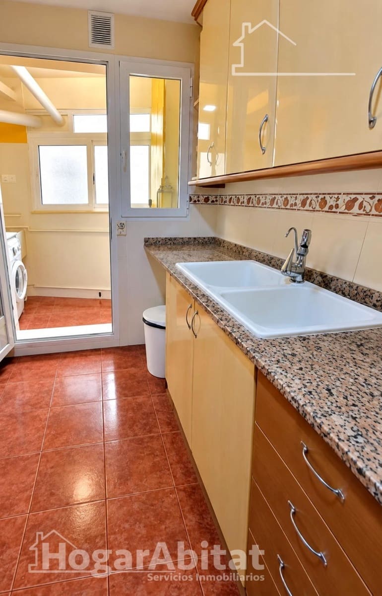 2 soverom Leilighet til salgs i Carlet med garasje - € 168 300 (Ref: 10086265)