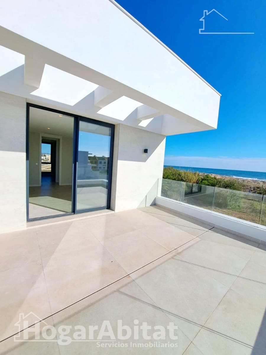 Chalet de 2 habitaciones en Oliva en venta con piscina garaje - 895.000 € (Ref: 10086271)