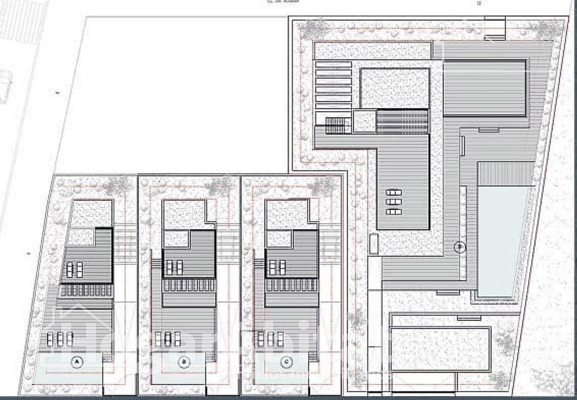 Chalet de 2 habitaciones en Oliva en venta con piscina garaje - 895.000 € (Ref: 10086271)