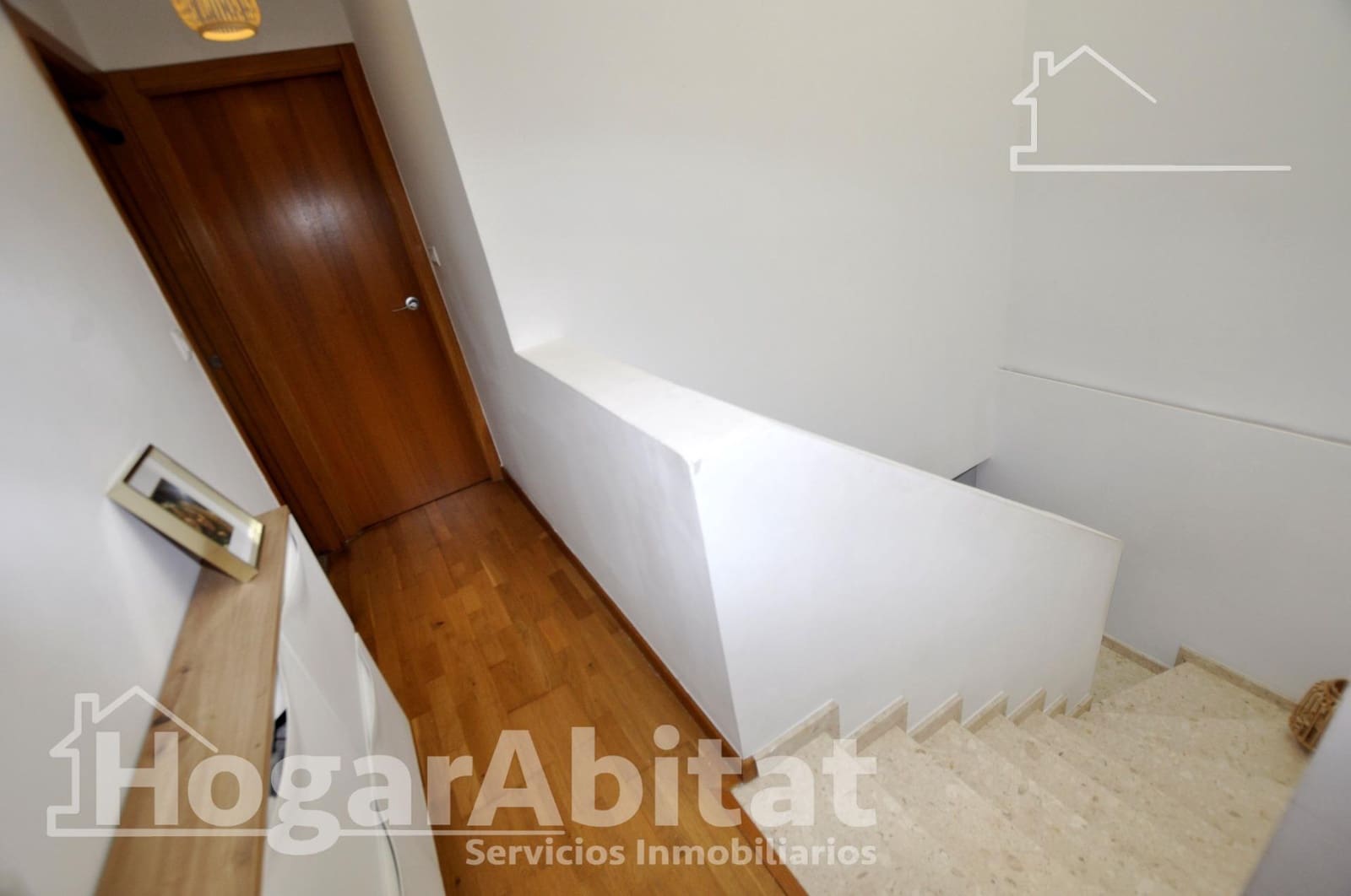 3 slaapkamer Rijtjeshuis te koop in San Antonio de Benageber met zwembad garage - € 399.999 (Ref: 10086272)