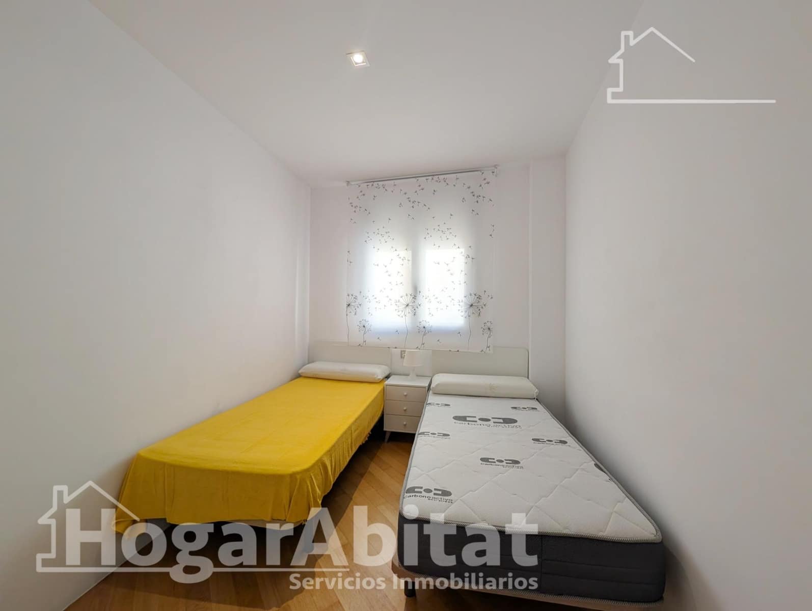 2 bedroom Flat for sale in Alicante / Alacant city with garage - € 299,000 (Ref: 10089789)