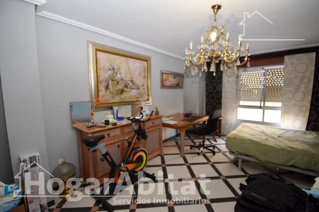 4 sovrum Lägenhet till salu i Picassent - 250 000 € (Ref: 10089795)