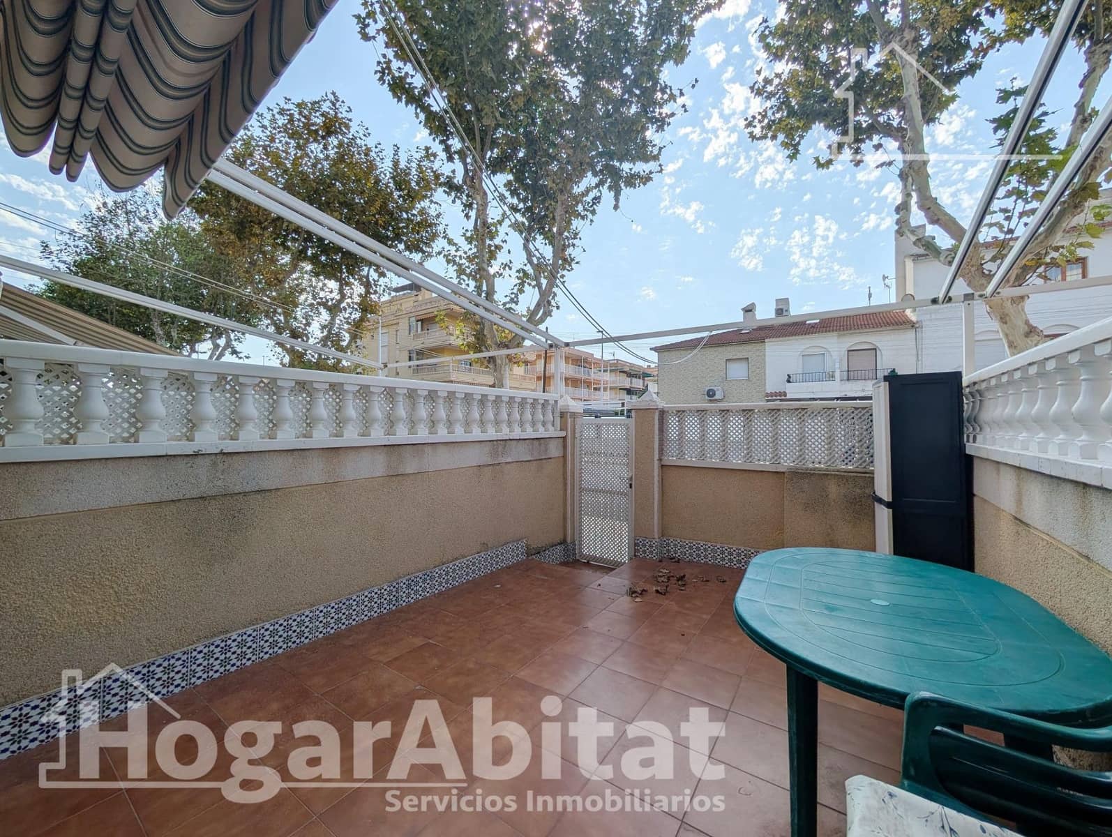 Adosado de 4 habitaciones en Santa Pola en venta con piscina garaje - 265.000 € (Ref: 10089797)