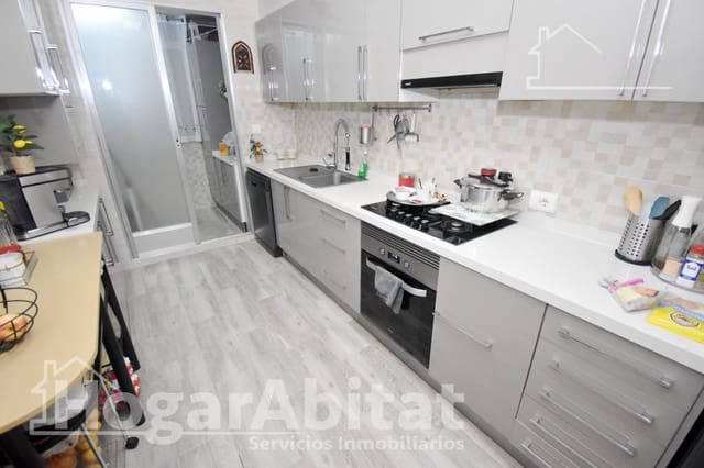 4 slaapkamer Flat te koop in Almassora / Almazora - € 145.000 (Ref: 10089798)