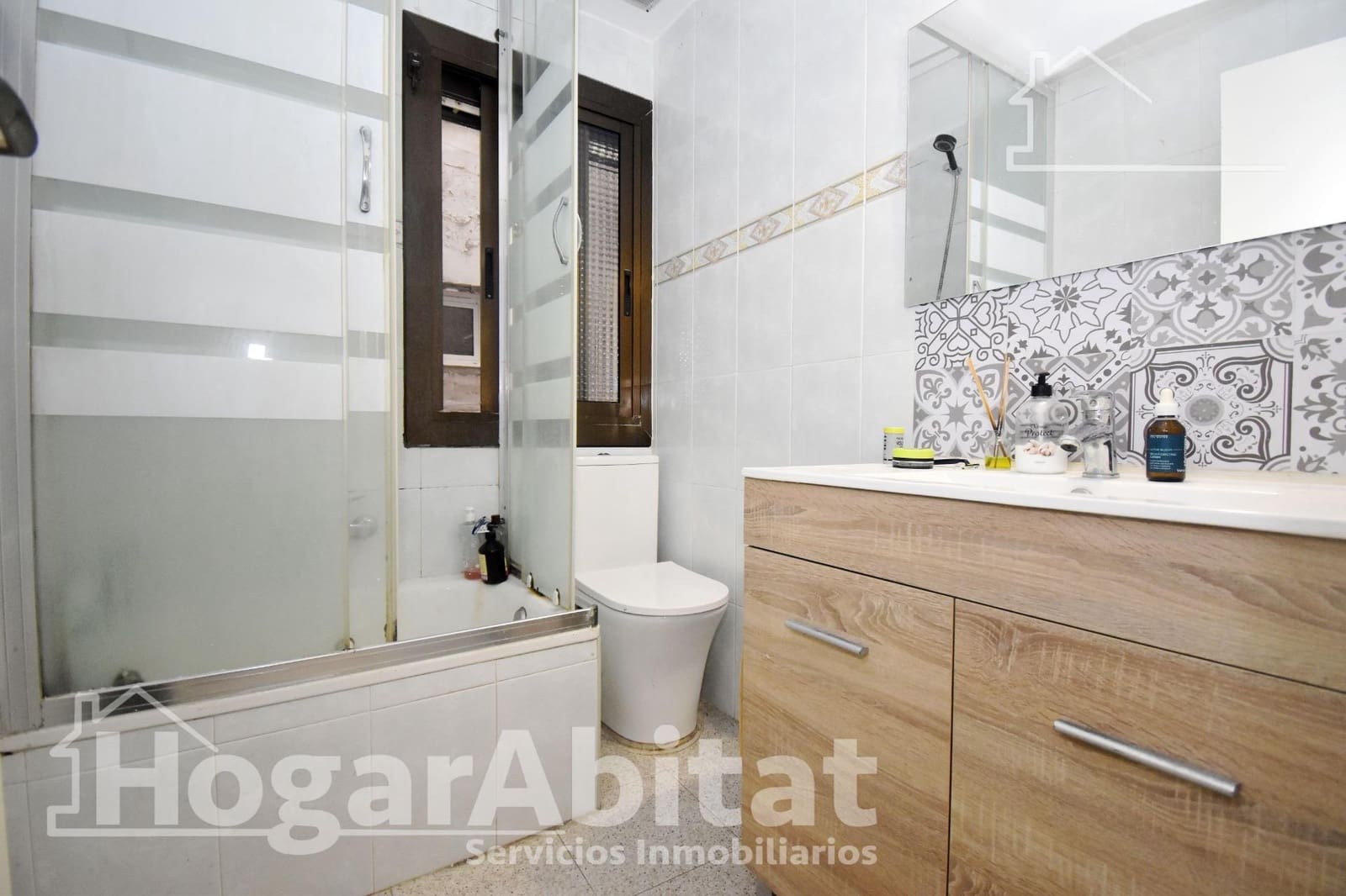 3 slaapkamer Flat te koop in Castello de la Plana - € 125.000 (Ref: 10089799)