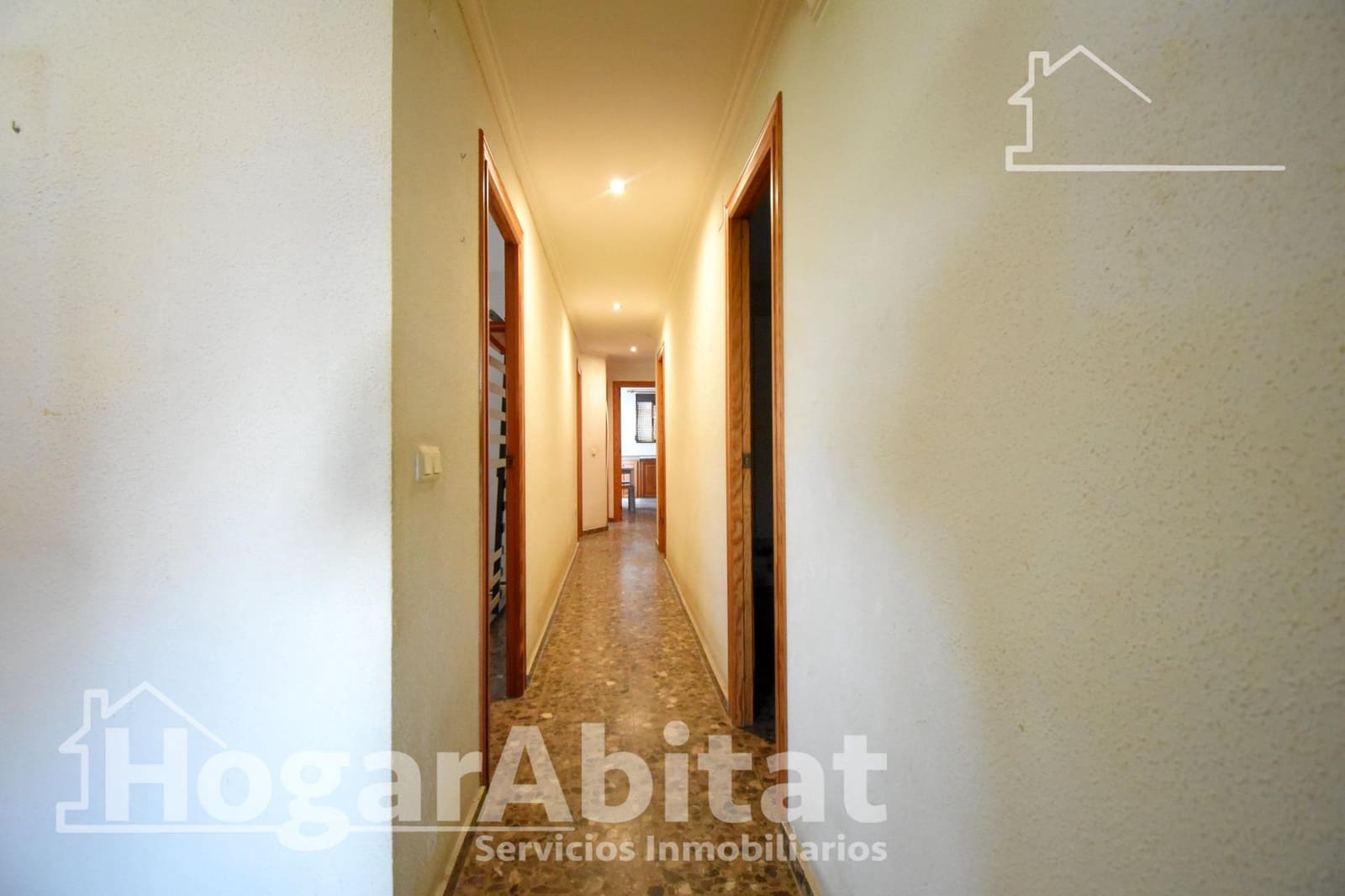 3 Zimmer Wohnung zu verkaufen in Oliva mit Garage - 165.000 € (Ref: 10089800)