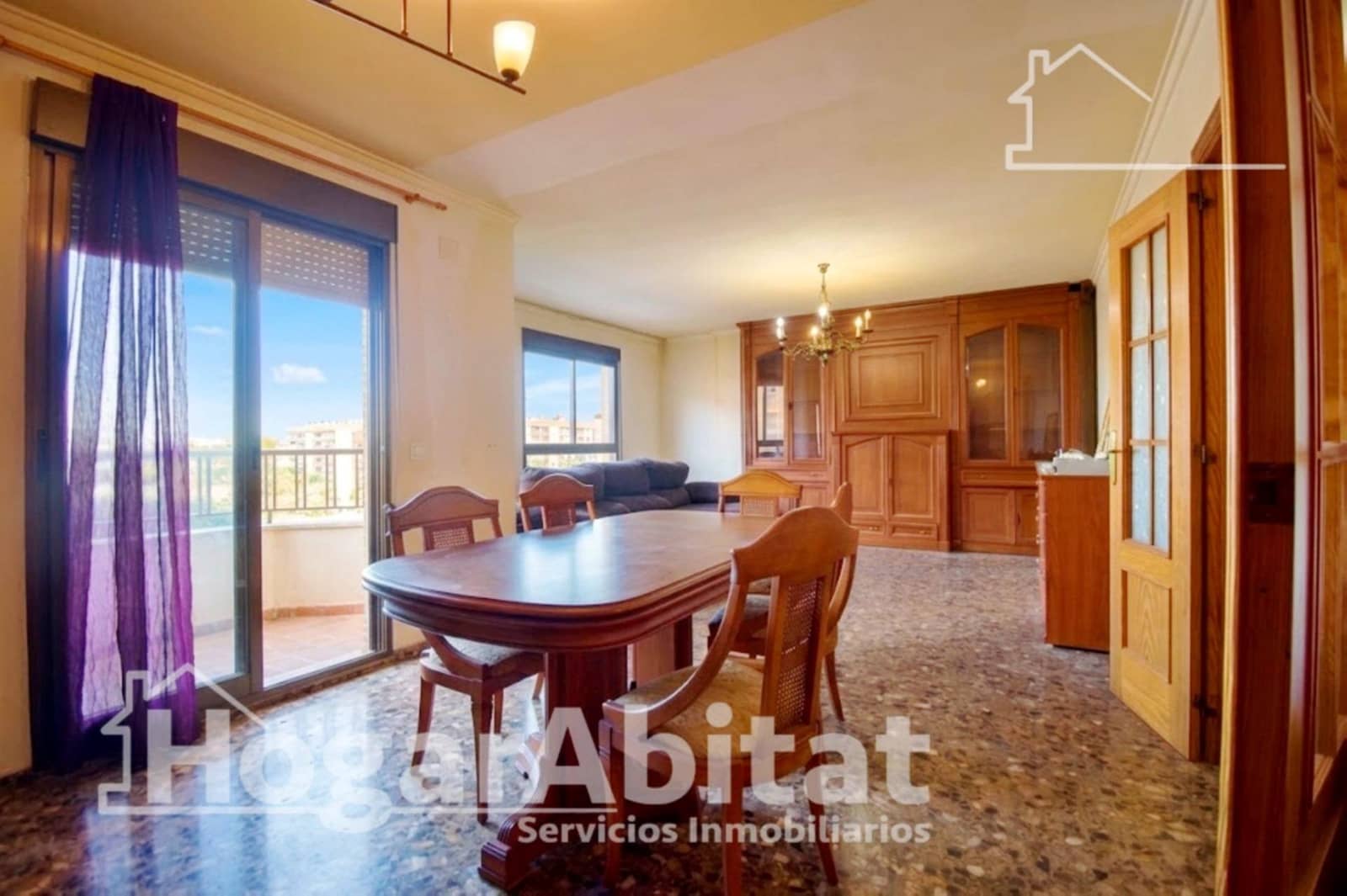 3 bedroom Flat for sale in Oliva with garage - € 165,000 (Ref: 10089800)