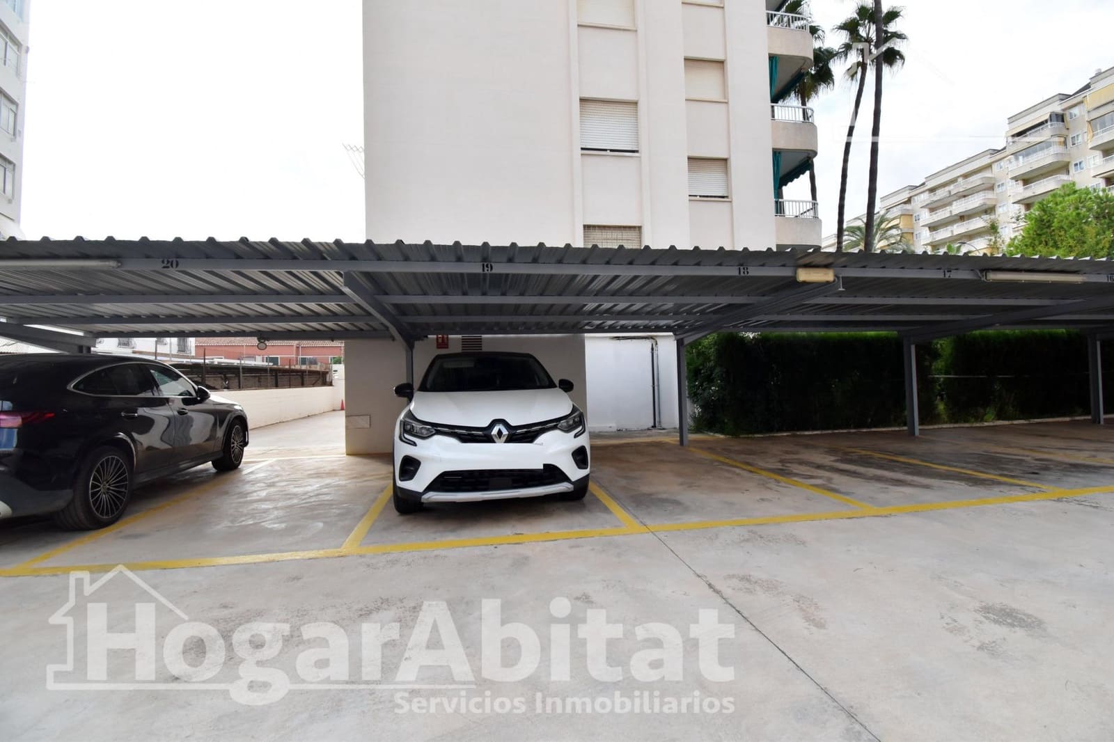 2 slaapkamer Flat te koop in Gandia met zwembad garage - € 235.000 (Ref: 10094770)