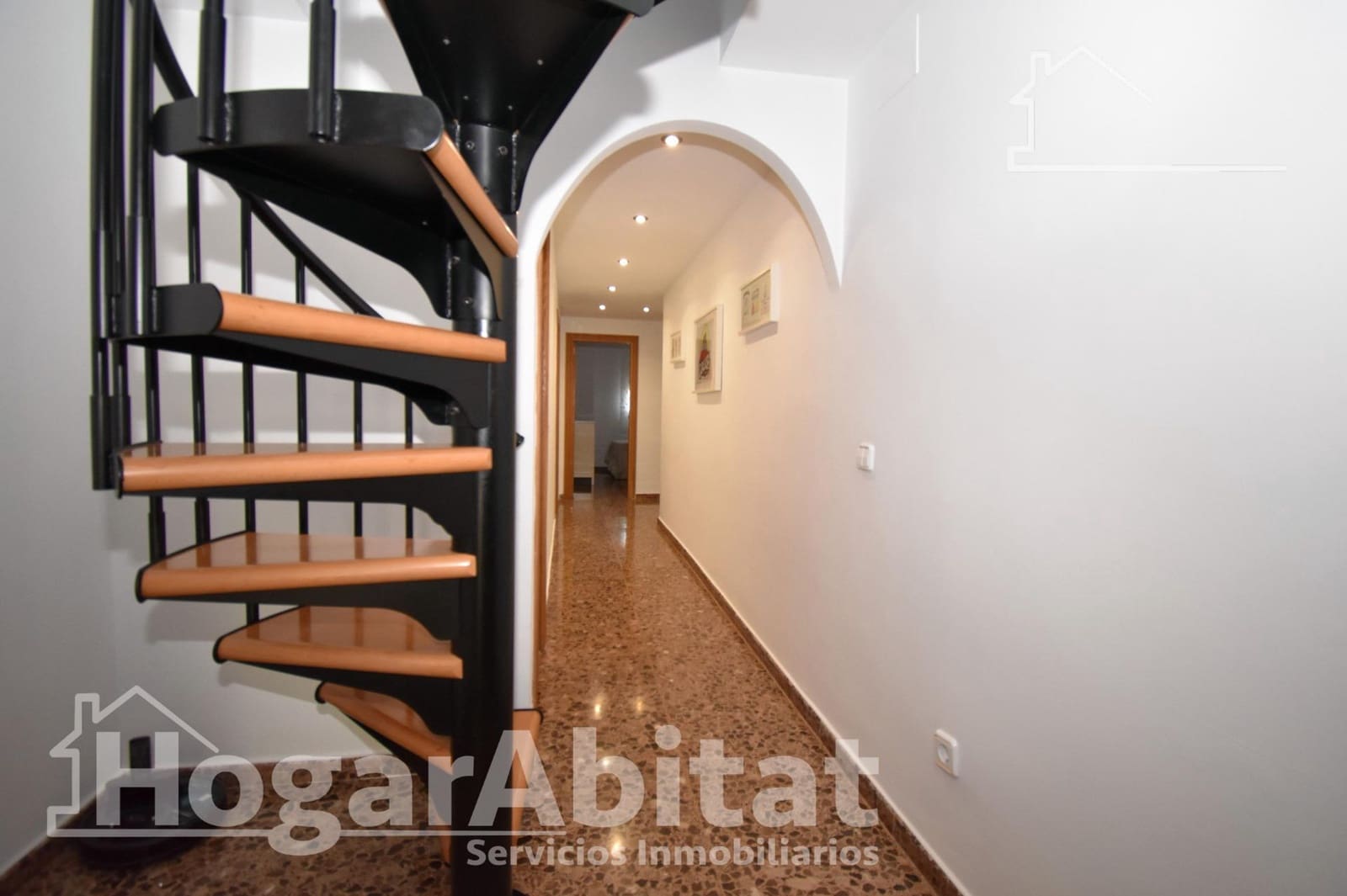 3 soverom Penthouse til salgs i Torrent - € 330 000 (Ref: 10094772)