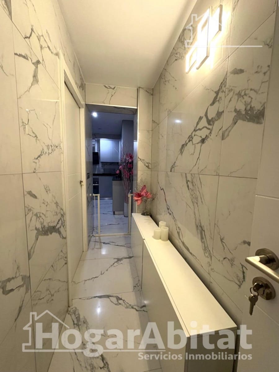 3 bedroom Flat for sale in Valencia city - € 398,000 (Ref: 10094778)