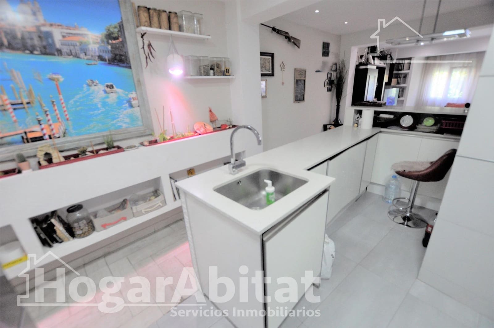 Piso de 2 habitaciones en València ciudad en venta - 255.000 € (Ref: 10094779)