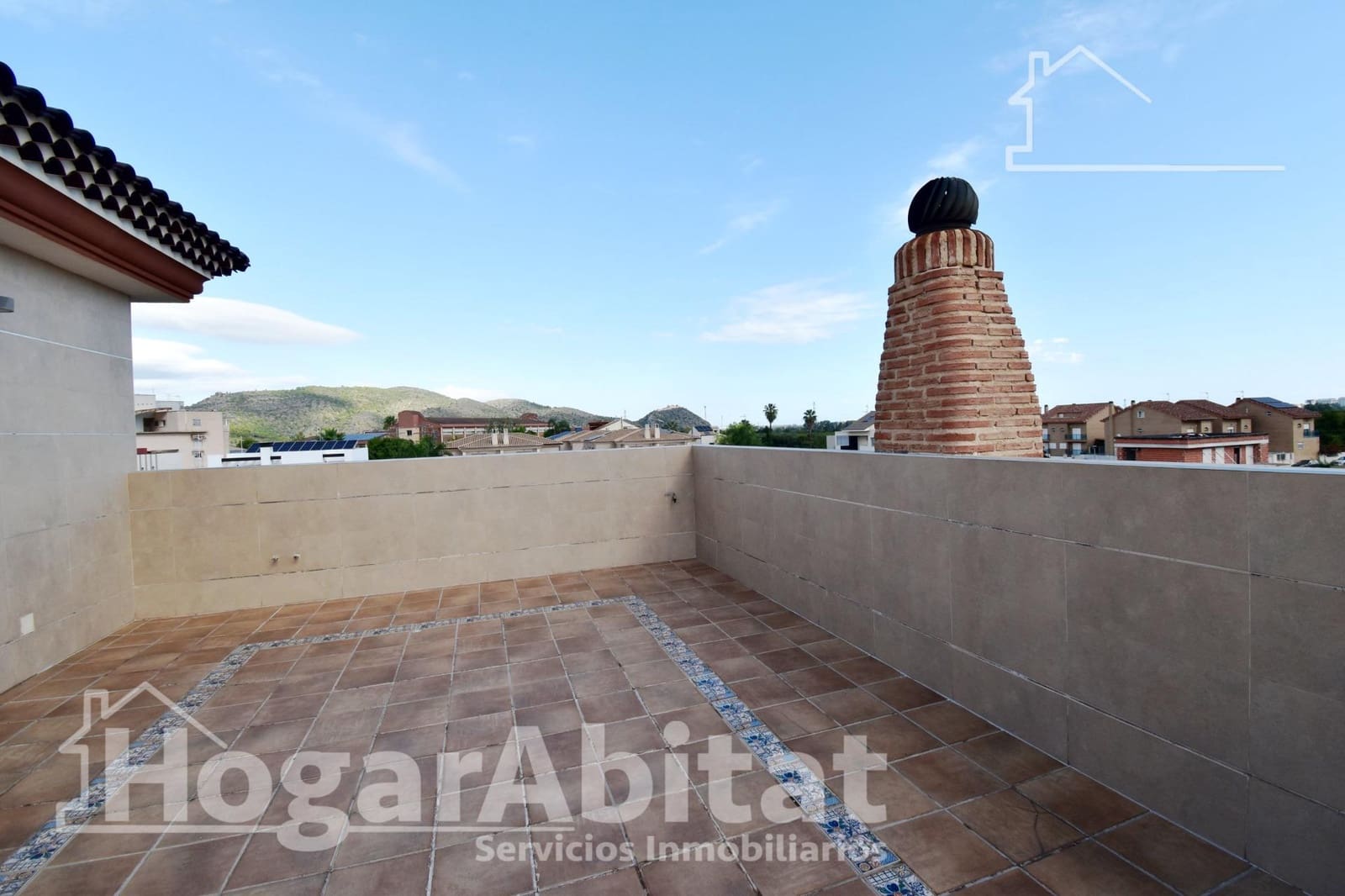 4 Zimmer Villa zu verkaufen in Gandia mit Pool Garage - 680.000 € (Ref: 10094782)