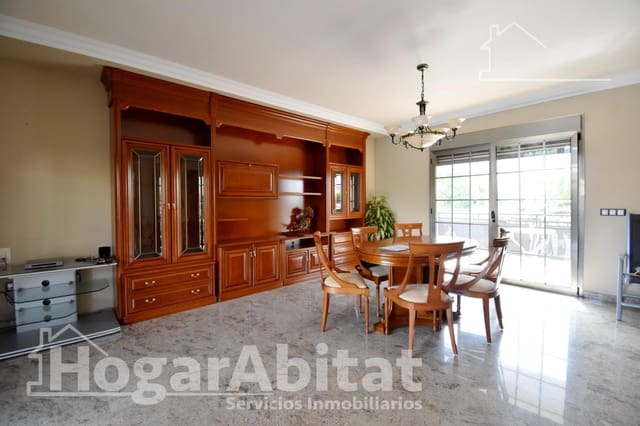 4 Zimmer Villa zu verkaufen in Gandia mit Pool Garage - 680.000 € (Ref: 10094782)