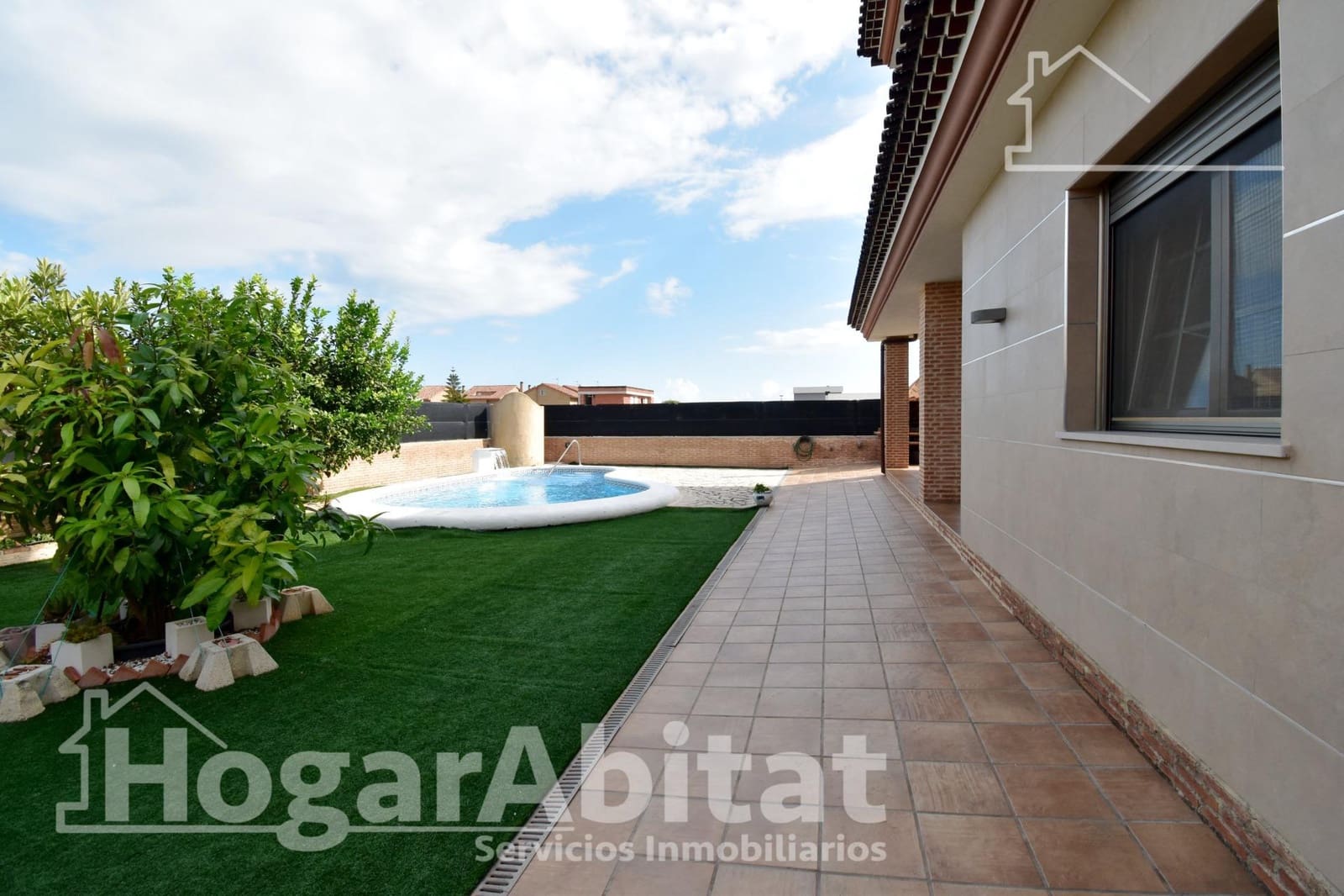 4 Zimmer Villa zu verkaufen in Gandia mit Pool Garage - 680.000 € (Ref: 10094782)