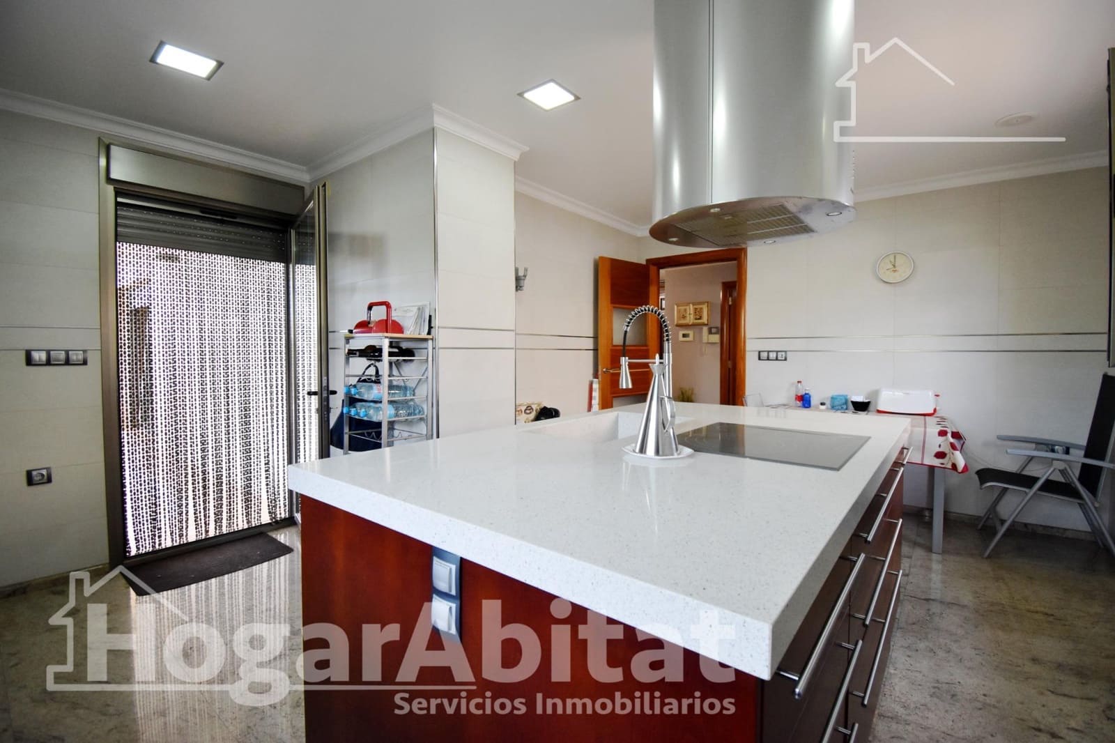 4 Zimmer Villa zu verkaufen in Gandia mit Pool Garage - 680.000 € (Ref: 10094782)