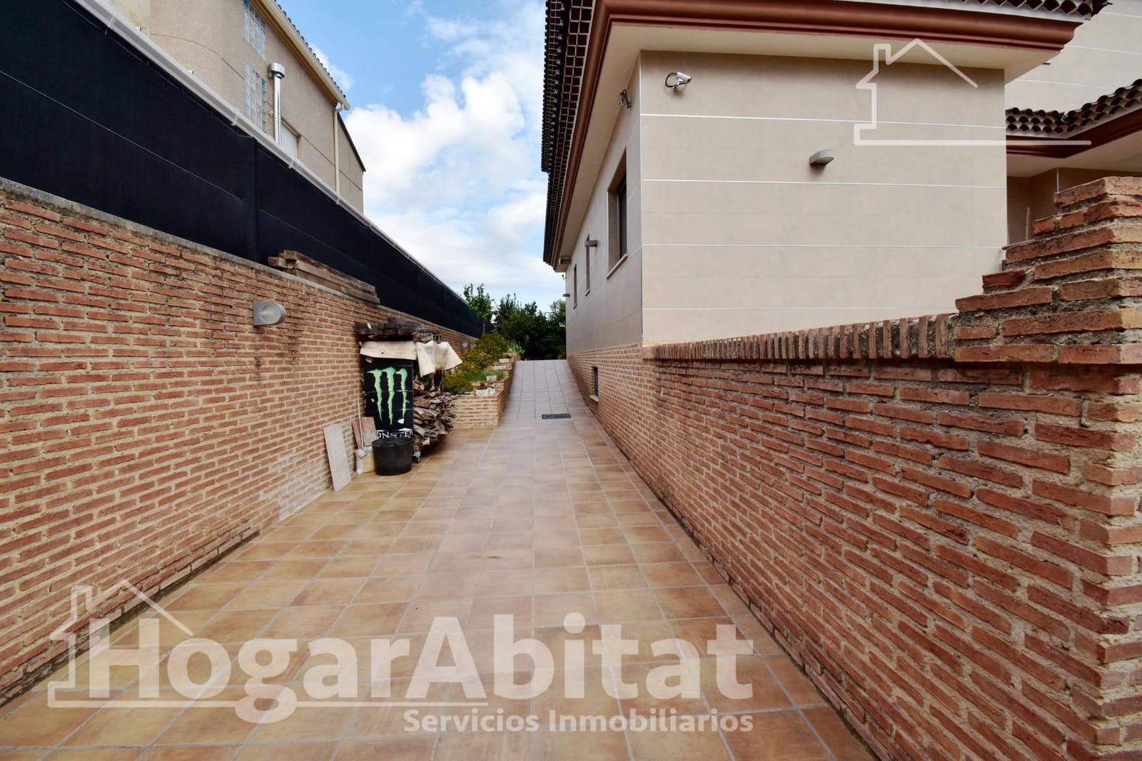 4 Zimmer Villa zu verkaufen in Gandia mit Pool Garage - 680.000 € (Ref: 10094782)