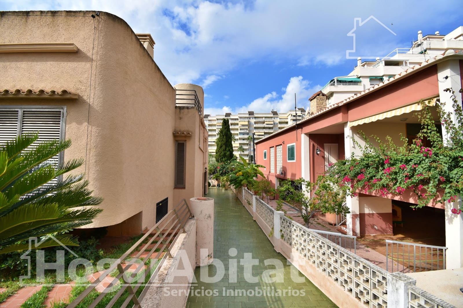 5 soverom Villa til salgs i Gandia med garasje - € 700 000 (Ref: 10094785)