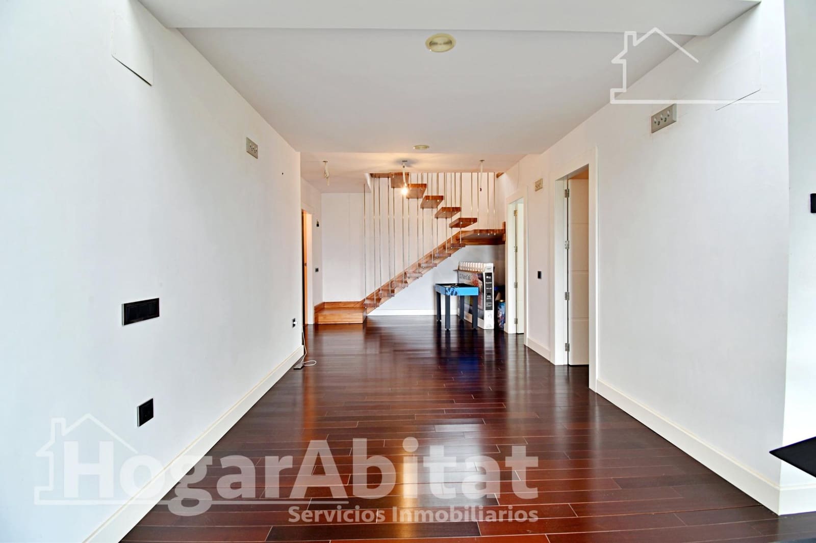 4 chambre Penthouse à vendre à La Pobla del Duc avec piscine garage - 250 000 € (Ref: 10094786)