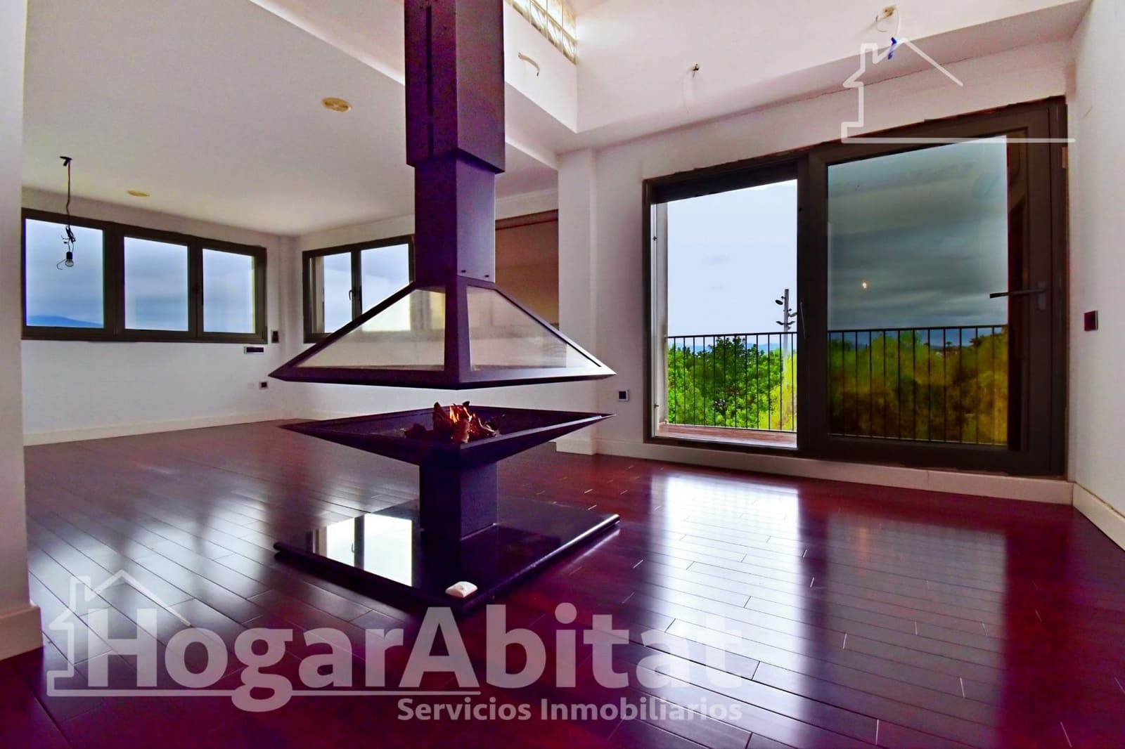 4 chambre Penthouse à vendre à La Pobla del Duc avec piscine garage - 250 000 € (Ref: 10094786)