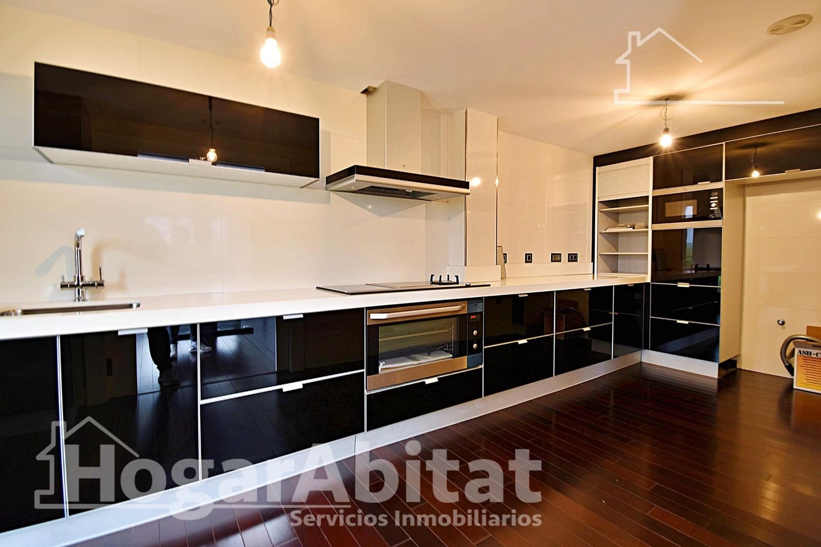 4 chambre Penthouse à vendre à La Pobla del Duc avec piscine garage - 250 000 € (Ref: 10094786)