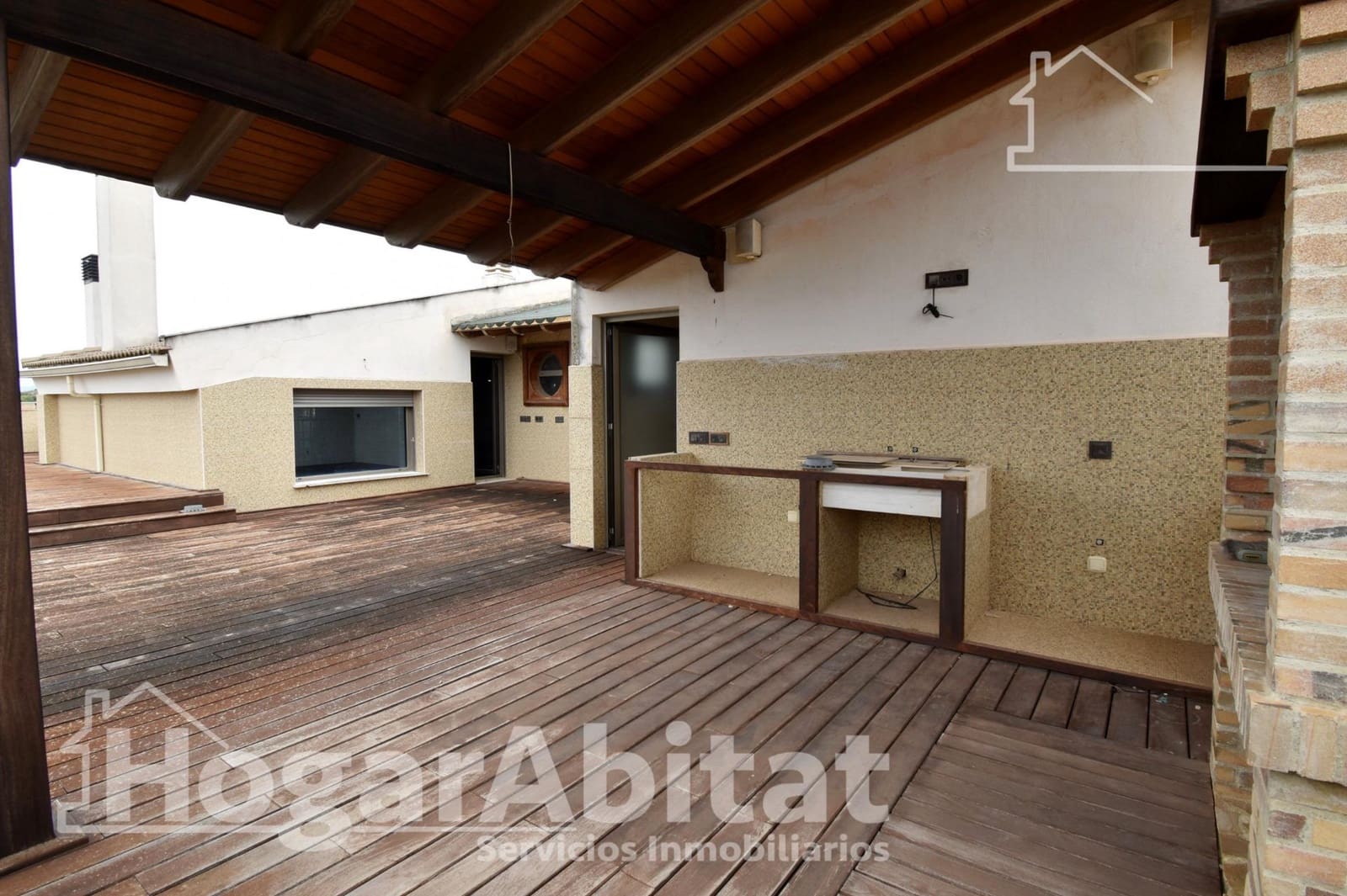 4 chambre Penthouse à vendre à La Pobla del Duc avec piscine garage - 250 000 € (Ref: 10094786)