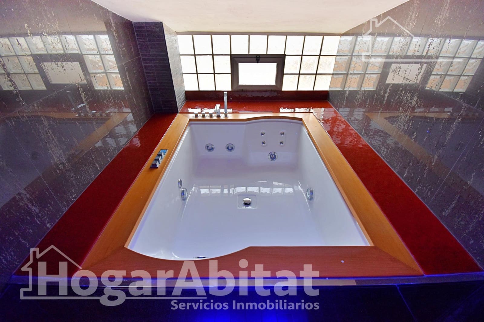 4 chambre Penthouse à vendre à La Pobla del Duc avec piscine garage - 250 000 € (Ref: 10094786)