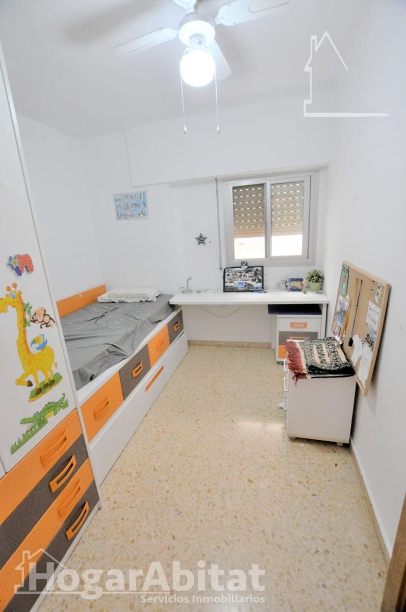 3 quarto Apartamento para venda em Burjassot com garagem - 270 000 € (Ref: 10094789)