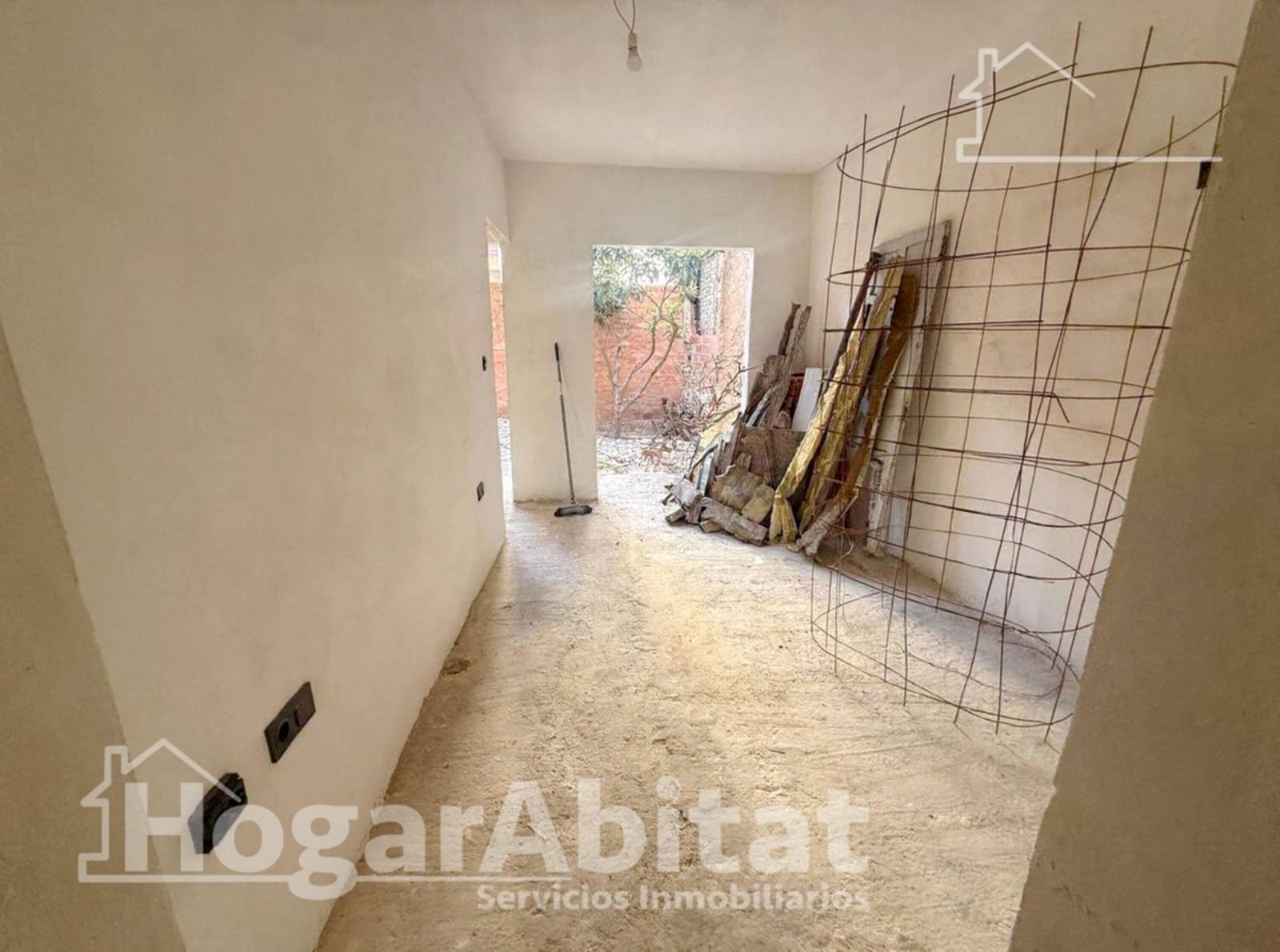 4 soverom Hus til salgs i Sagunto / Sagunt med garasje - € 236 000 (Ref: 10094794)