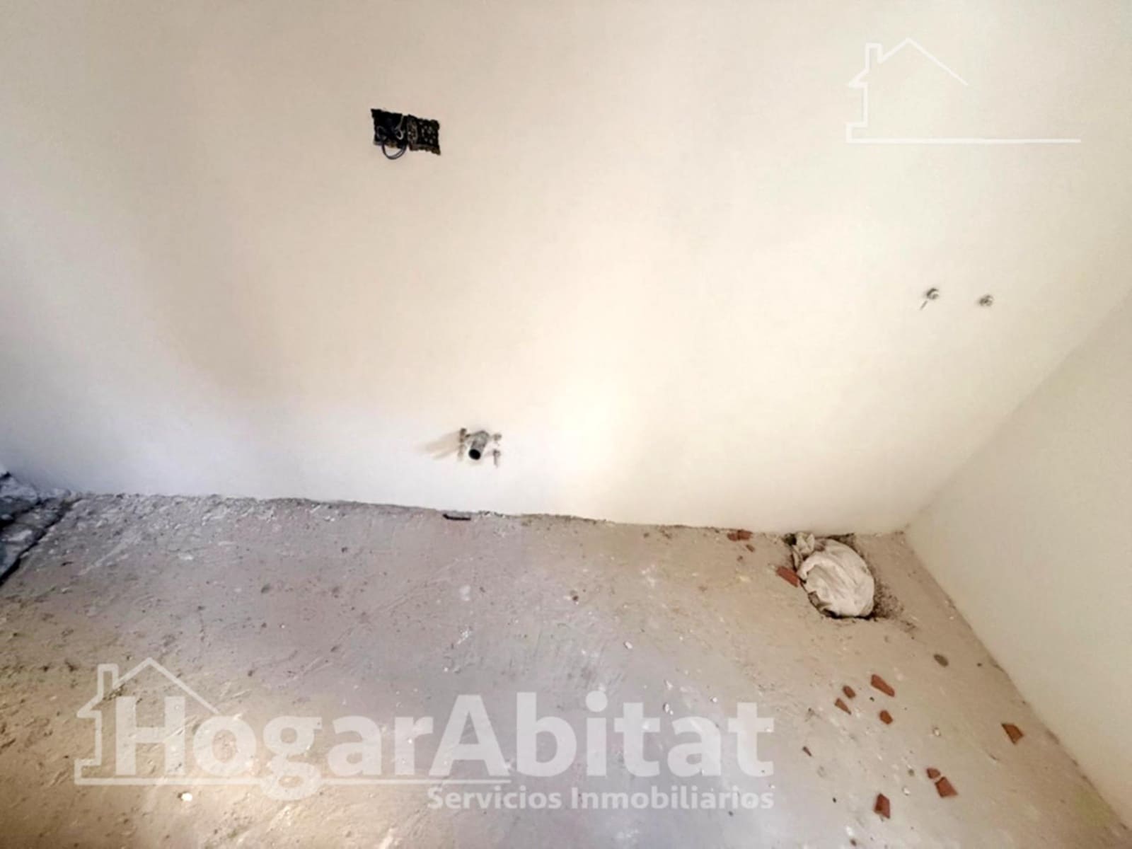 4 soverom Hus til salgs i Sagunto / Sagunt med garasje - € 236 000 (Ref: 10094794)