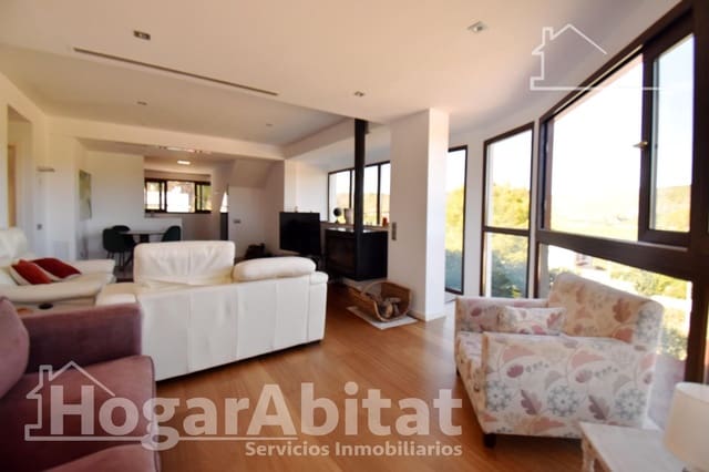 3 soverom Villa til salgs i Gandia med svømmebasseng garasje - € 599 000 (Ref: 10098503)