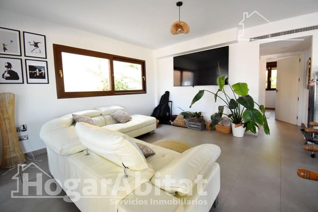 3 soverom Villa til salgs i Gandia med svømmebasseng garasje - € 599 000 (Ref: 10098503)