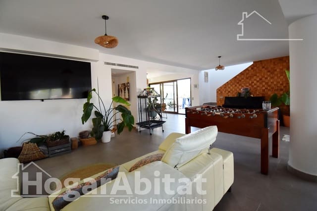 3 soverom Villa til salgs i Gandia med svømmebasseng garasje - € 599 000 (Ref: 10098503)