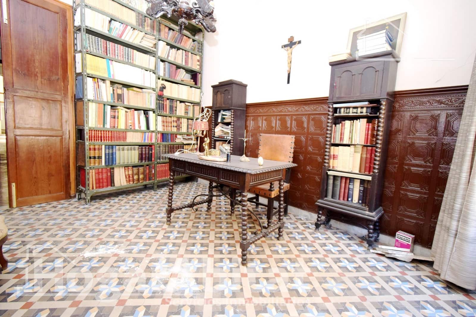 7 soverom Hus til salgs i Chiva - € 380 000 (Ref: 10098514)