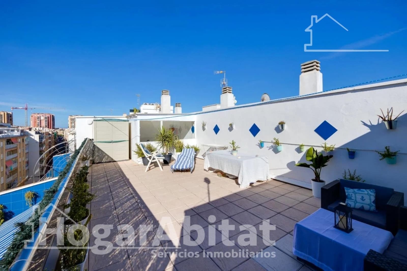 3 soverom Penthouse til salgs i Torrevieja med svømmebasseng garasje - € 329 000 (Ref: 10100254)
