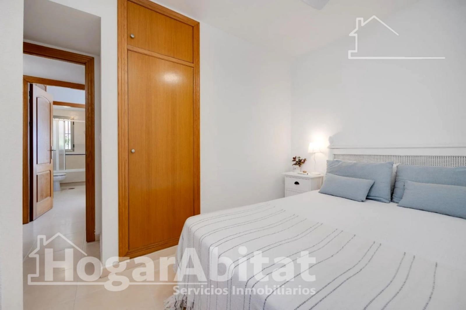 3 soverom Penthouse til salgs i Torrevieja med svømmebasseng garasje - € 329 000 (Ref: 10100254)