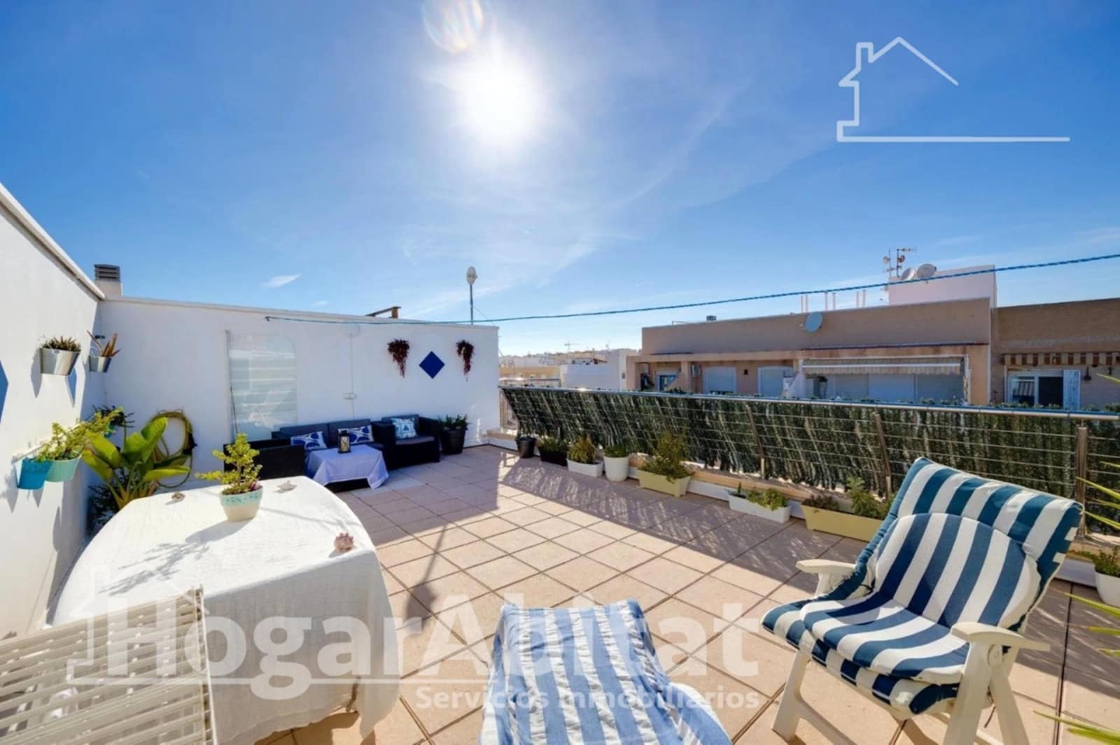 3 soverom Penthouse til salgs i Torrevieja med svømmebasseng garasje - € 329 000 (Ref: 10100254)