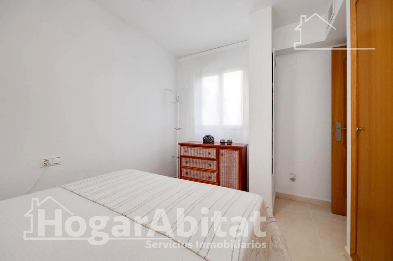 3 soverom Penthouse til salgs i Torrevieja med svømmebasseng garasje - € 329 000 (Ref: 10100254)