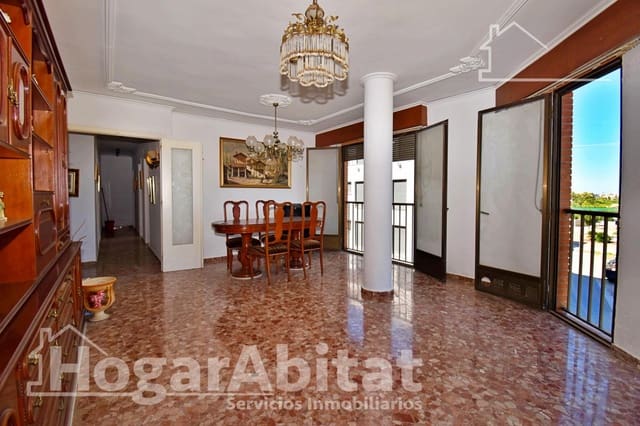 4 bedroom Flat for sale in Ondara - € 245,000 (Ref: 10100257)
