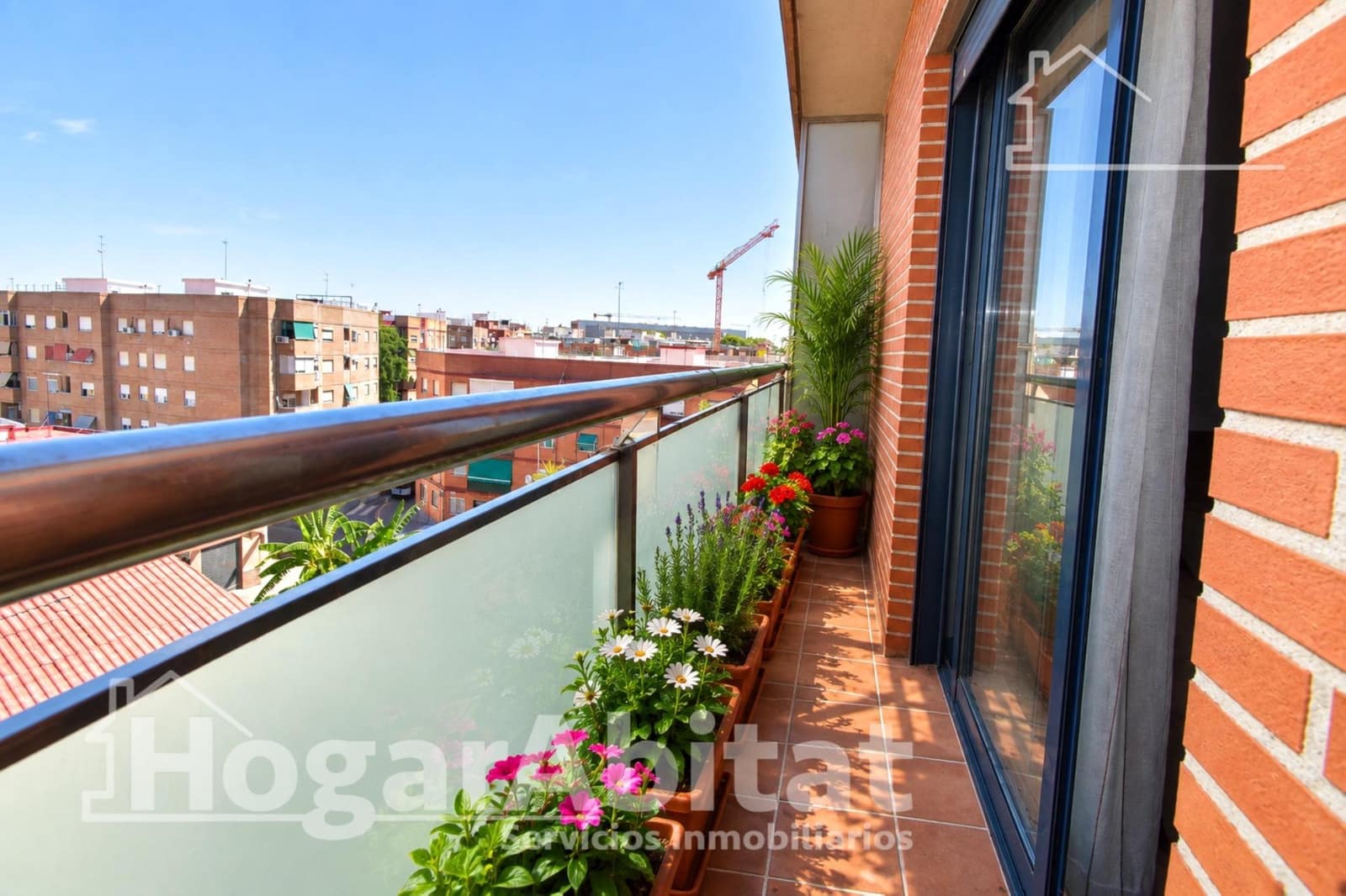 2 slaapkamer Flat te koop in Torrent met garage - € 230.000 (Ref: 10100260)