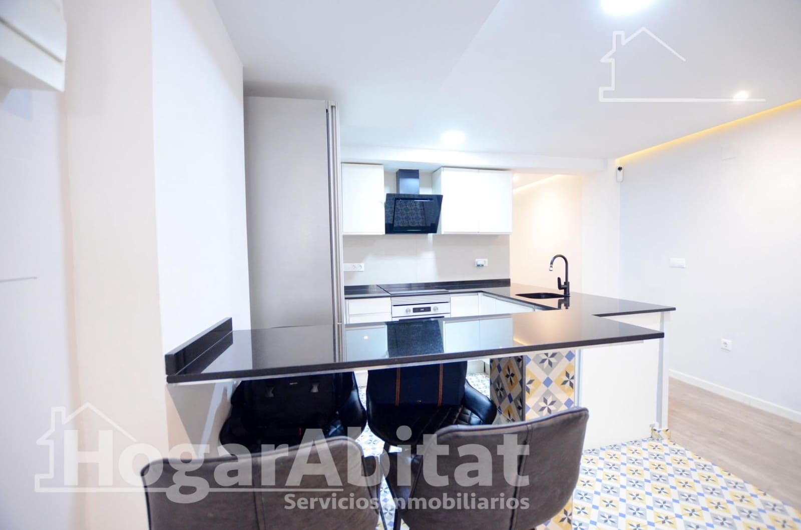 3 chambre Appartement à vendre à Alicante ville avec garage - 200 000 € (Ref: 10100261)