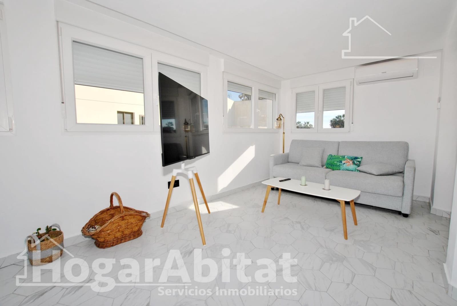 5 soveværelse Byhus til salg i Oliva med swimmingpool - € 590.000 (Ref: 10100264)
