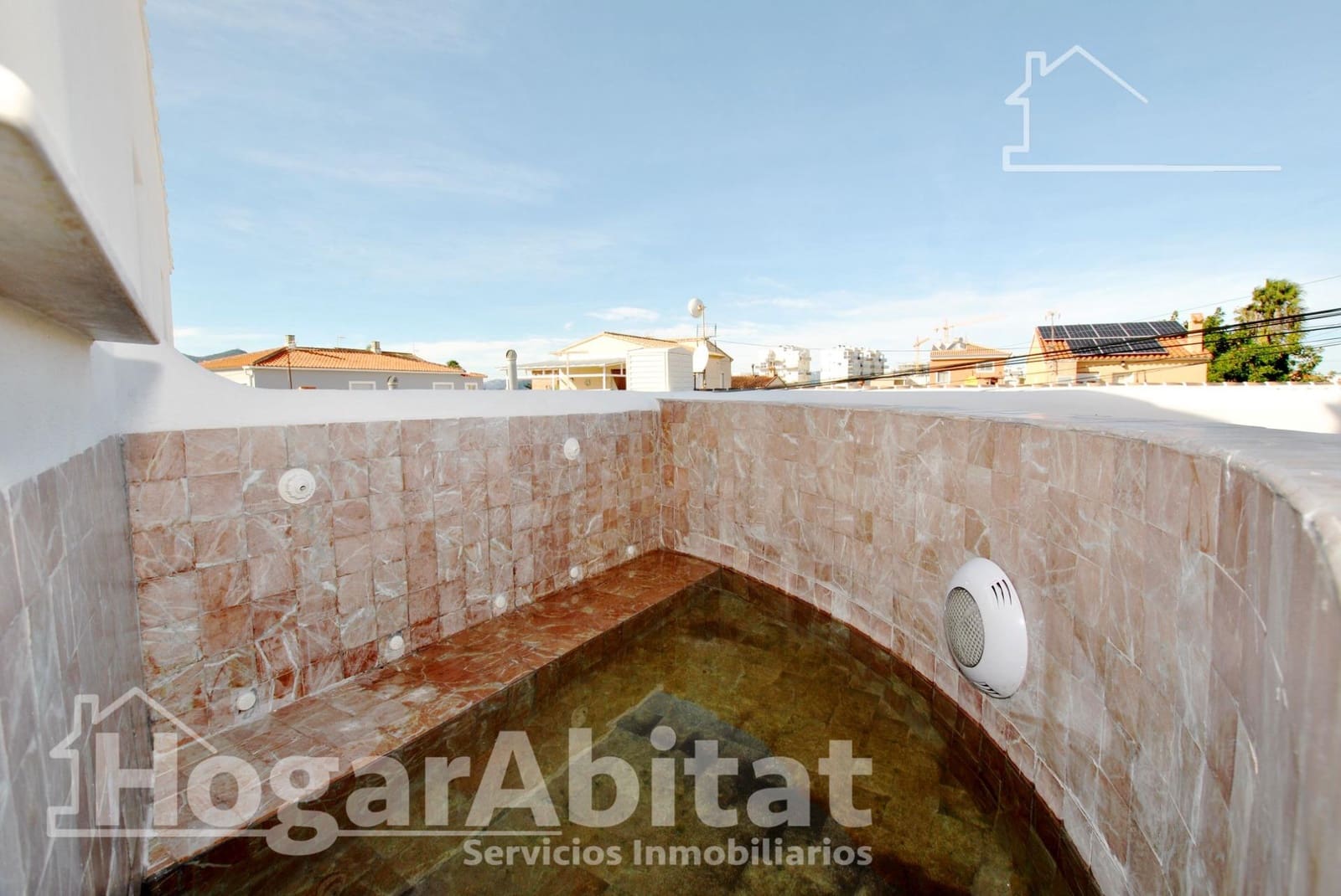 5 soveværelse Byhus til salg i Oliva med swimmingpool - € 590.000 (Ref: 10100264)