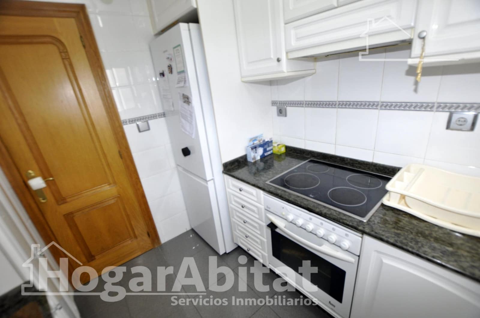 Piso de 3 habitaciones en Llíria en venta con garaje - 150.000 € (Ref: 10102705)