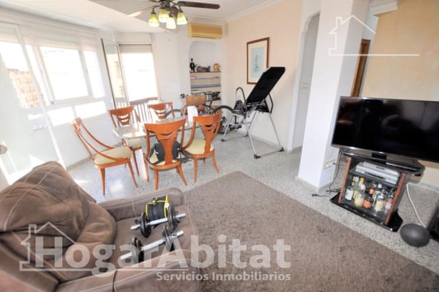 Piso de 3 habitaciones en Llíria en venta con garaje - 150.000 € (Ref: 10102705)