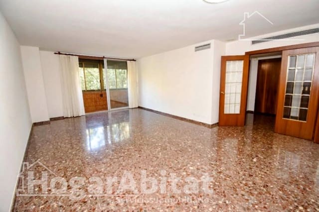 Appartement de 4 chambres à louer à Arrancapins, Valence ville - 1 400 € (Ref: 10102706)