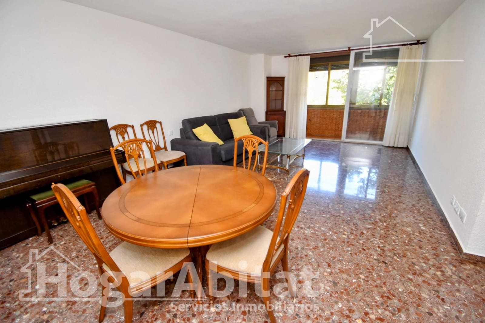 Appartement de 4 chambres à louer à Valence ville - 1 400 € (Ref: 10102706)