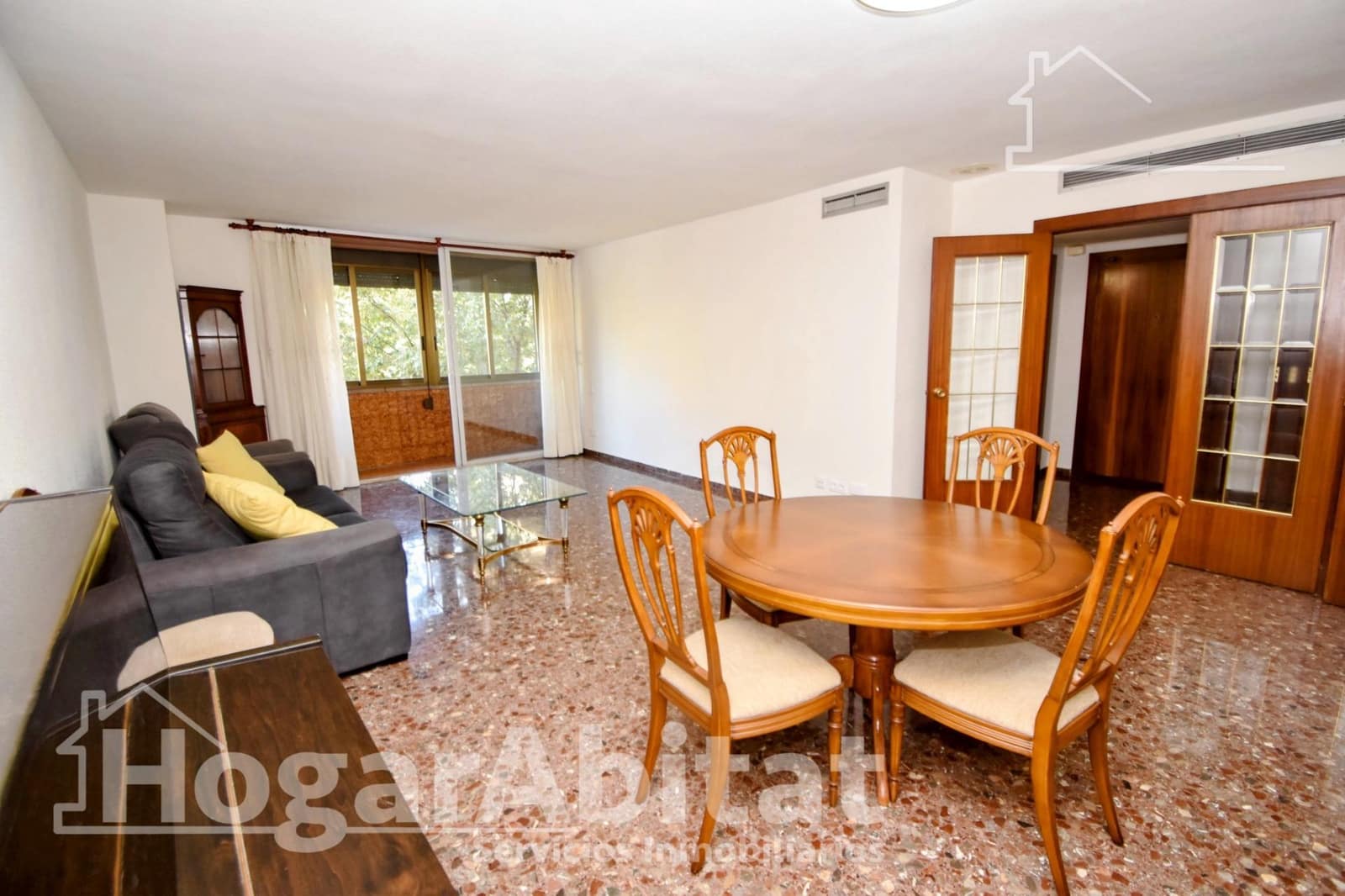 Appartement de 4 chambres à louer à Valence ville - 1 400 € (Ref: 10102706)