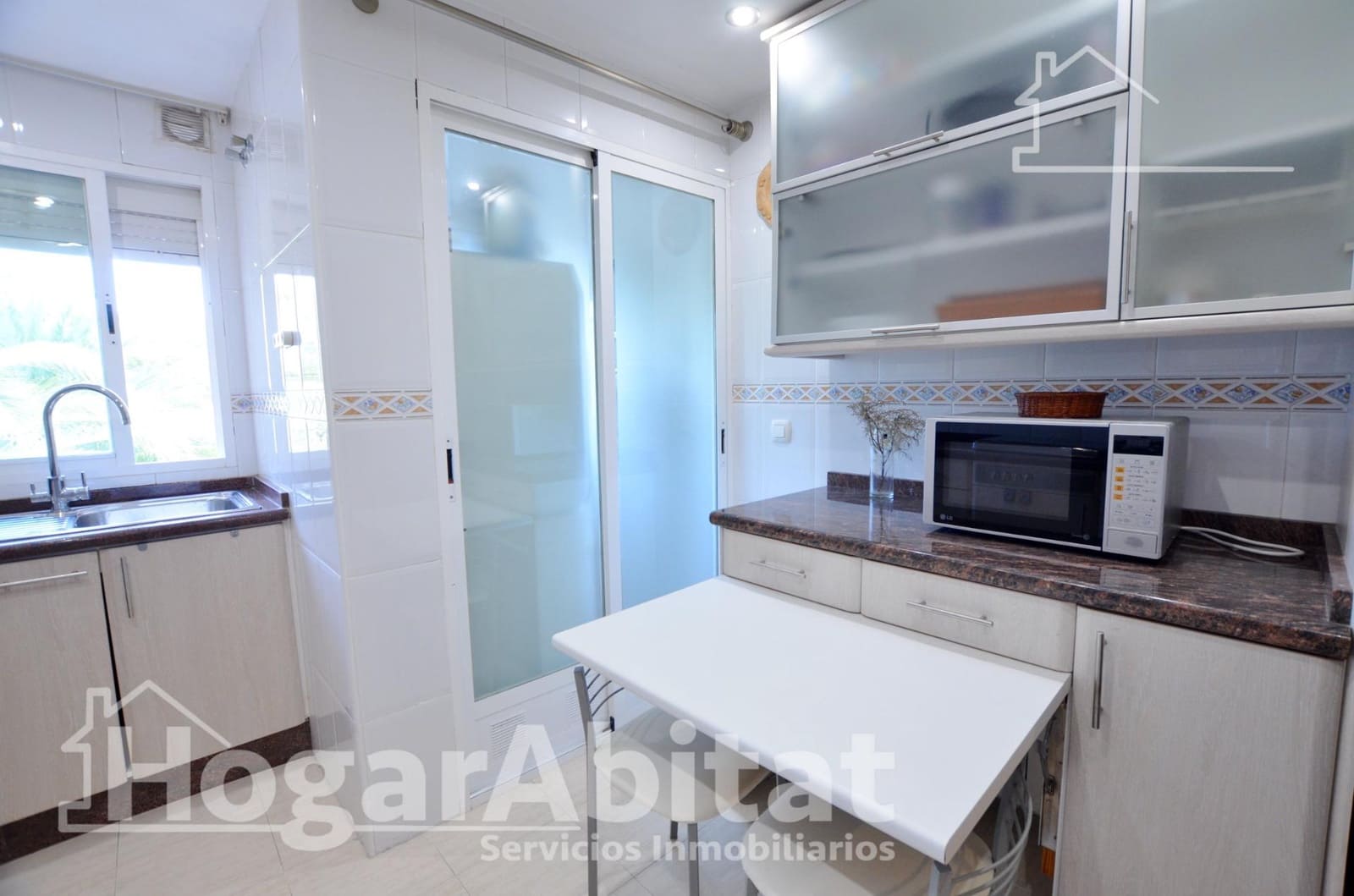 3 slaapkamer Flat te koop in Playa de Muchavista met zwembad garage - € 420.000 (Ref: 10102707)