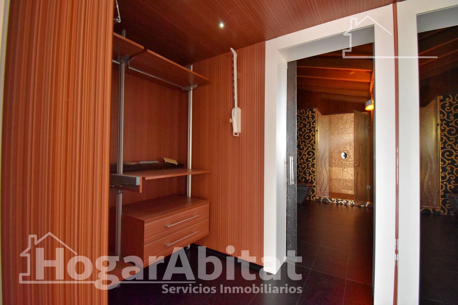 4 slaapkamer Penthouse te koop in La Pobla del Duc met zwembad garage - € 250.000 (Ref: 10102720)